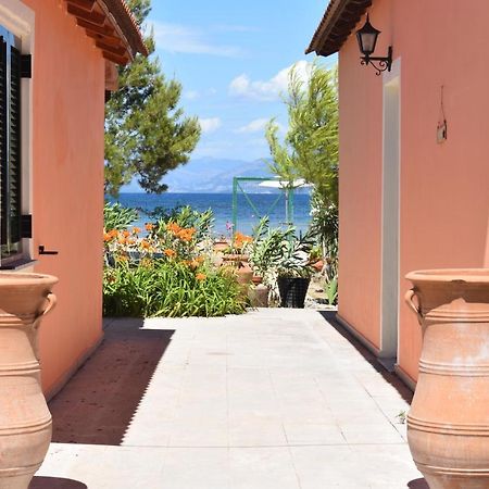 Bouka Beachfront Bungalows Agios Nikolaos  Exterior foto