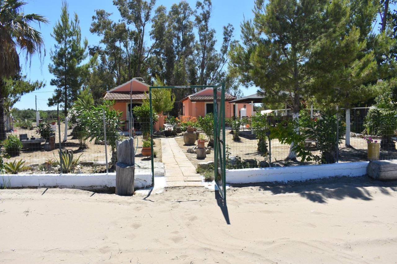 Bouka Beachfront Bungalows Agios Nikolaos  Exterior foto