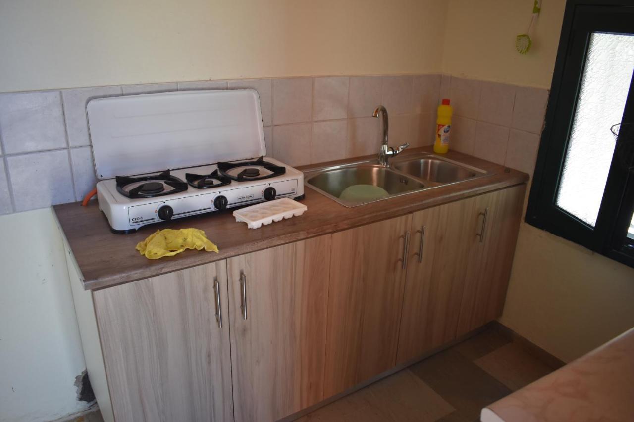 Bouka Beachfront Bungalows Agios Nikolaos  Exterior foto